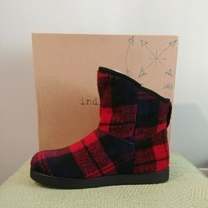 New Buffalo Plaid Boots